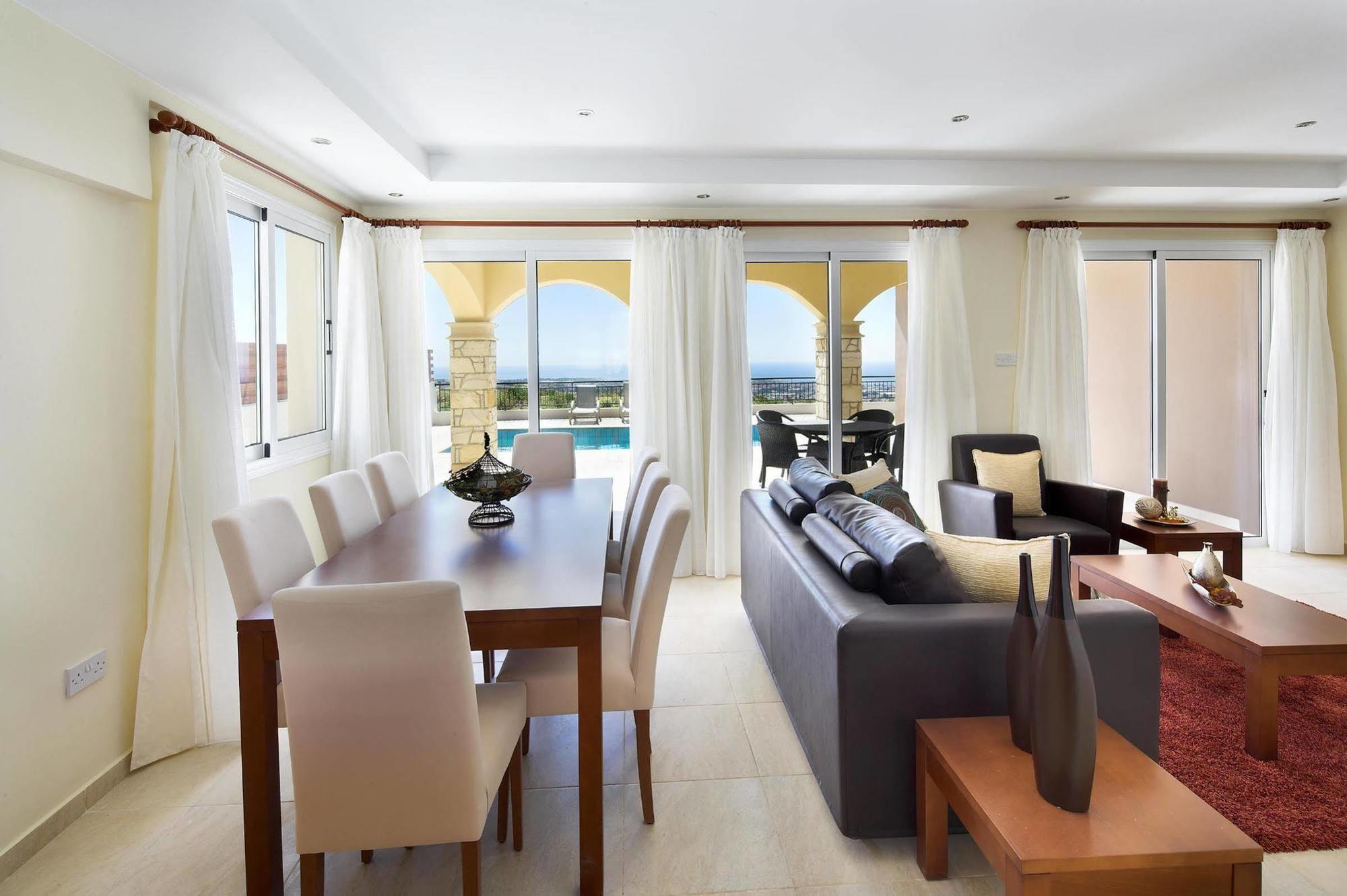 Club St. George (Adults Only) Lejlighedshotel Trimitusa Eksteriør billede